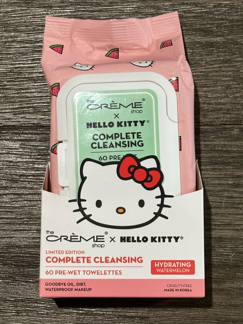 The Creme Shop x Hello Kitty Hydrating Watermelon Cleansing Wipes • 60 Count